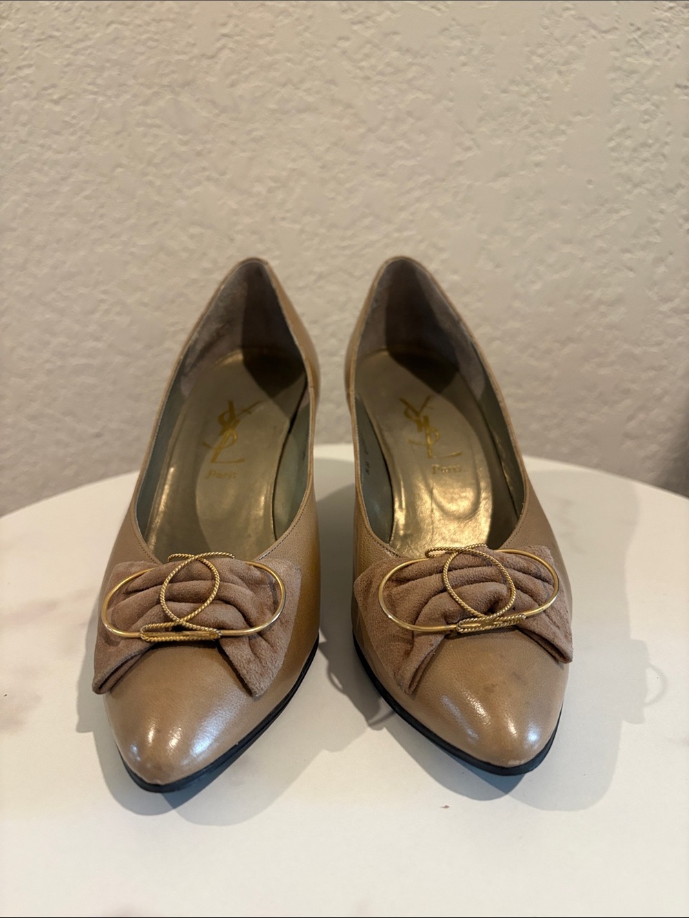 Yves Saint Laurent Tan Leather Pointed-Toe Pumps with Gold Hardware
